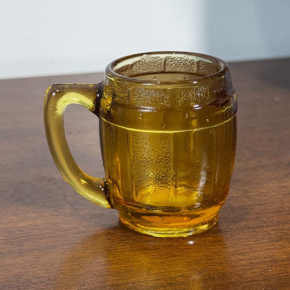 Vintage Amber Whiskey Barrel Shape Shot Glass Tooth Pick Small
